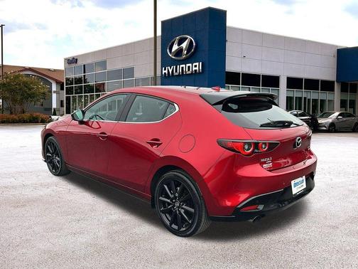 2025 Mazda Mazda3 Premium Plus