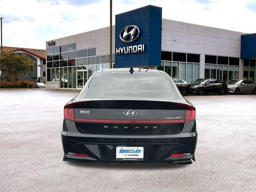 2020 Hyundai SONATA Limited