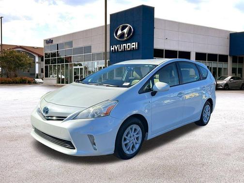 2014 Toyota Prius v Three