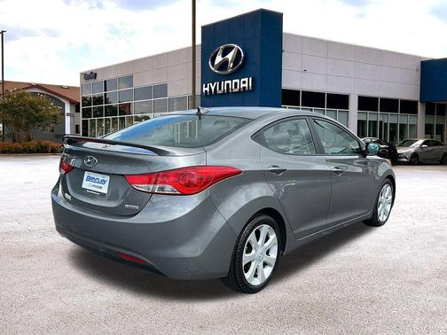 2013 Hyundai ELANTRA Limited