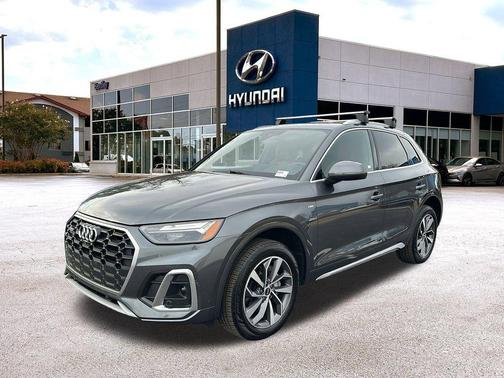 2022 Audi Q5 45 S line quattro Premium