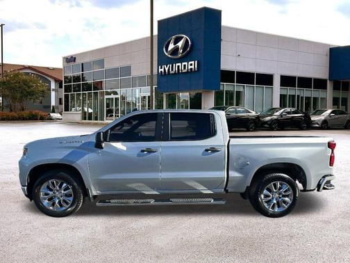 2022 Chevrolet Silverado 1500 Limited Custom