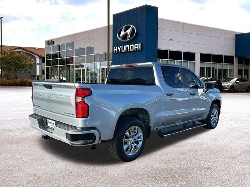 2022 Chevrolet Silverado 1500 Limited Custom