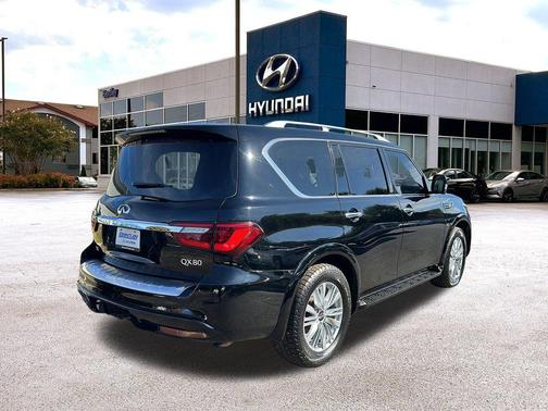 2019 INFINITI QX80 Luxe
