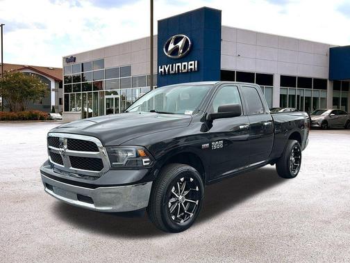 2016 RAM 1500 SLT
