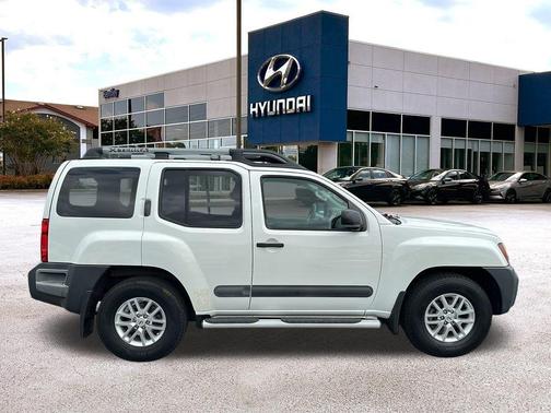 2015 Nissan Xterra S