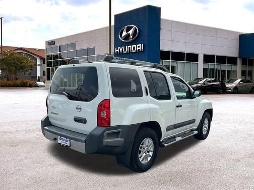 2015 Nissan Xterra S