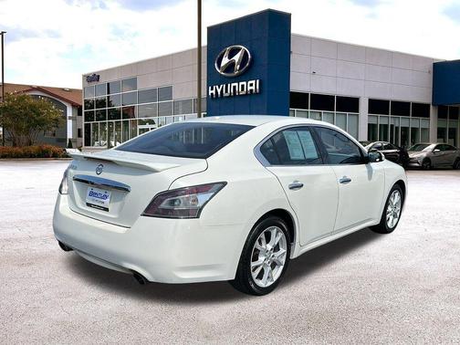 2012 Nissan Maxima SV