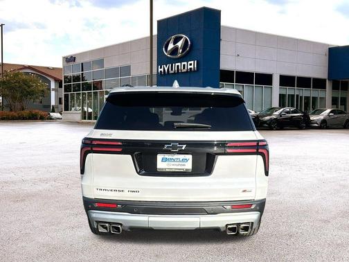 2024 Chevrolet Traverse Z71