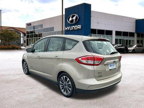 2017 Ford C-Max Energi Titanium