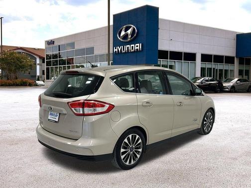 2017 Ford C-Max Energi Titanium