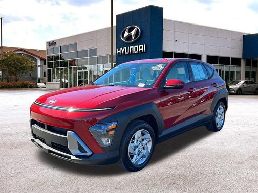 2024 Hyundai KONA SE