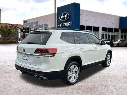2023 Volkswagen Atlas 3.6L SE w/Technology