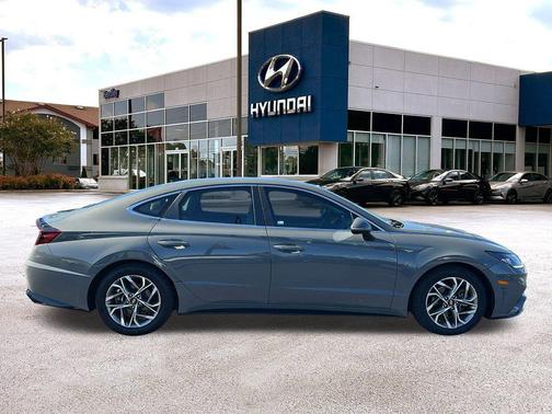 2021 Hyundai SONATA SEL