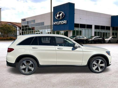 2018 Mercedes-Benz GLC 300 Base