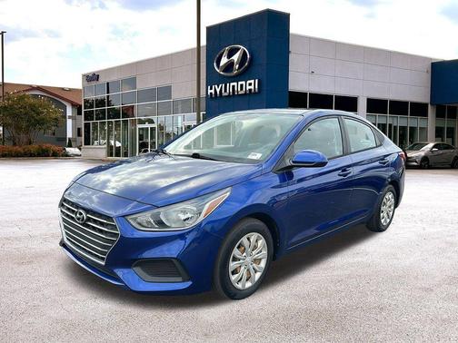 2019 Hyundai Accent SE