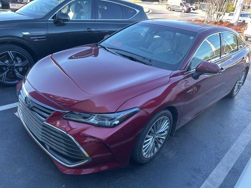 2019 Toyota Avalon Hybrid Limited