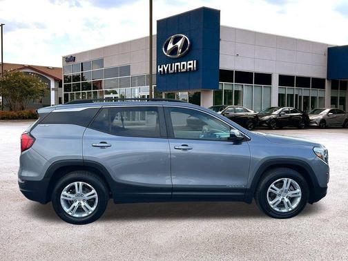 2021 GMC Terrain SLE