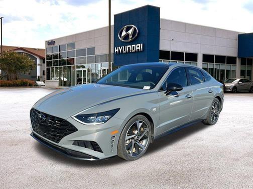 2022 Hyundai SONATA SEL Plus