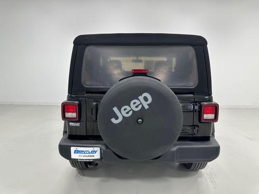 2021 Jeep Wrangler Sport