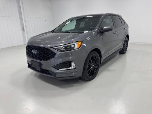 2021 Ford Edge ST Line