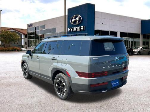 2025 Hyundai SANTA FE SEL