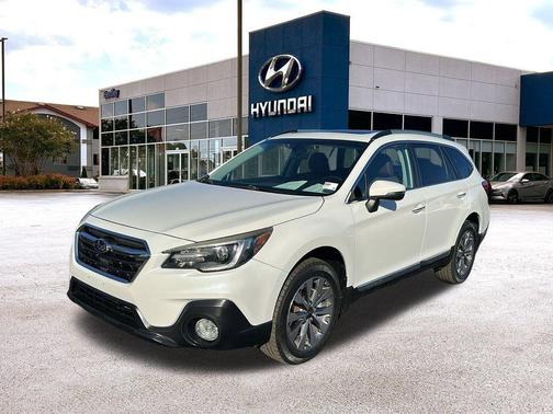 2019 Subaru Outback 2.5i Touring