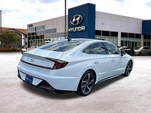 2023 Hyundai SONATA SEL Plus