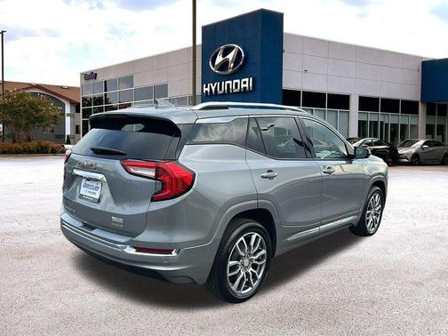 2024 GMC Terrain Denali