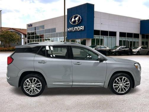 2024 GMC Terrain Denali