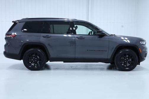 2024 Jeep Grand Cherokee L Laredo