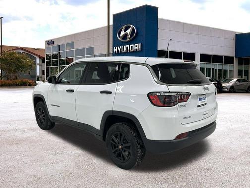 2022 Jeep Compass Sport