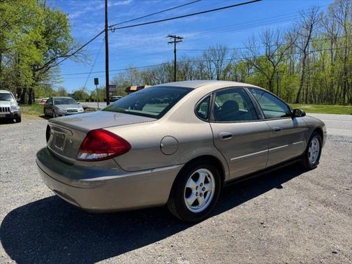 2007 Ford Taurus SE
