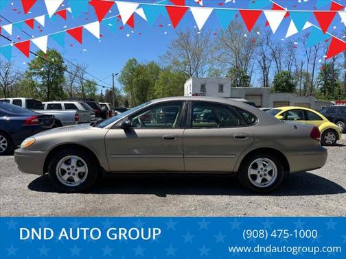 2007 Ford Taurus SE