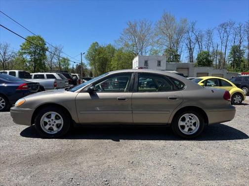 2007 Ford Taurus SE