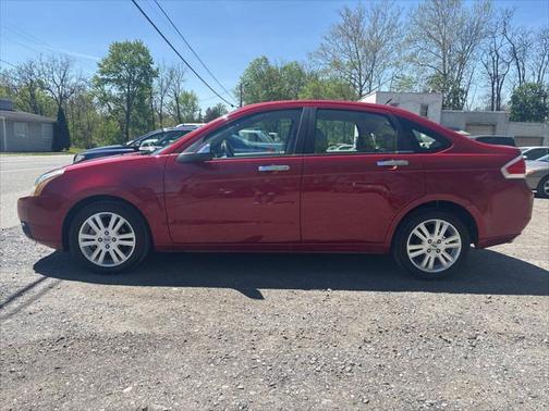 2010 Ford Focus SEL