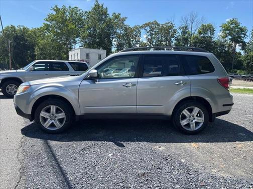 2010 Subaru Forester 2.5 X Premium