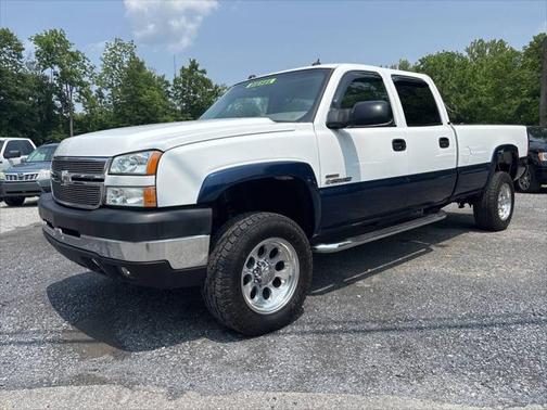 2005 Chevrolet Silverado 2500 LT H/D Crew Cab