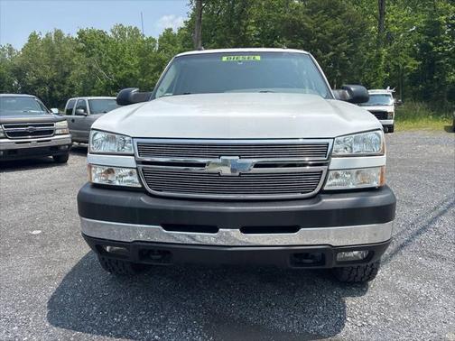 2005 Chevrolet Silverado 2500 LT H/D Crew Cab