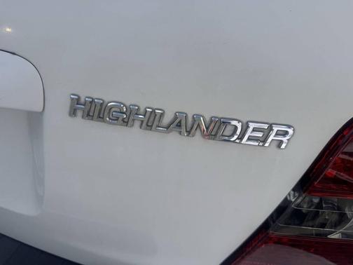 2005 Toyota Highlander Base