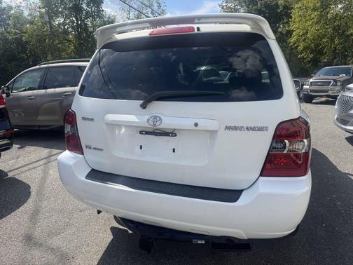 2005 Toyota Highlander Base