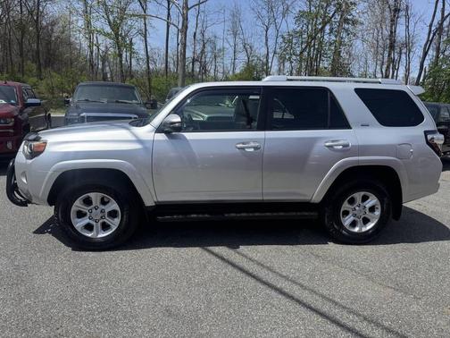 Burgundy 2015 Toyota 4Runner SR5 Premium