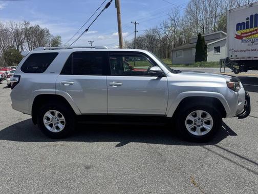 Burgundy 2015 Toyota 4Runner SR5 Premium