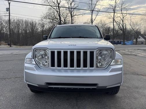 2010 Jeep Liberty Sport