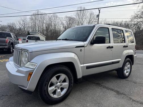 2010 Jeep Liberty Sport