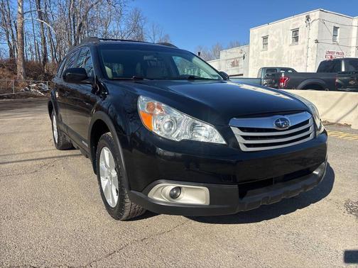 2010 Subaru Outback 2.5 i Premium