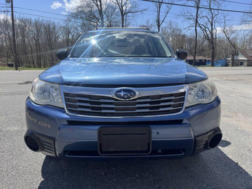 Newport Blue Pearl 2010 Subaru Forester 2.5 X