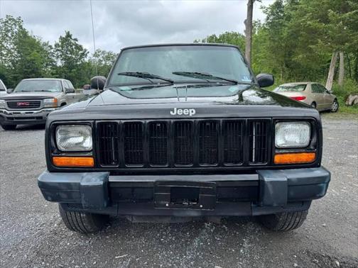 2000 Jeep Cherokee Sport 4WD