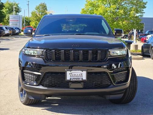 2025 Jeep Grand Cherokee Altitude
