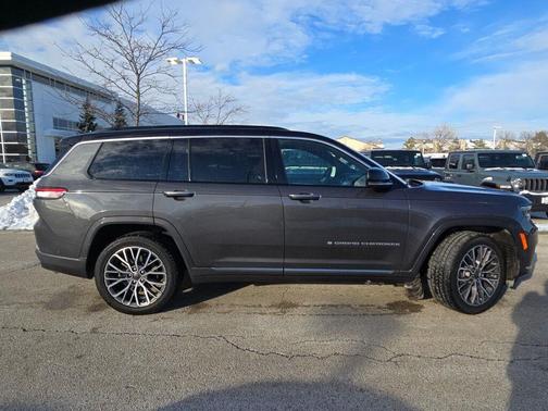 2024 Jeep Grand Cherokee L Summit Reserve